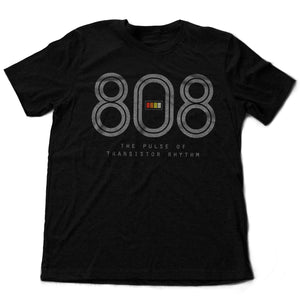 808 / The 80s drum machine—the heartbeat of dance music, hiphop, and EDM / a tribute — Short-Sleeve Unisex T-Shirt